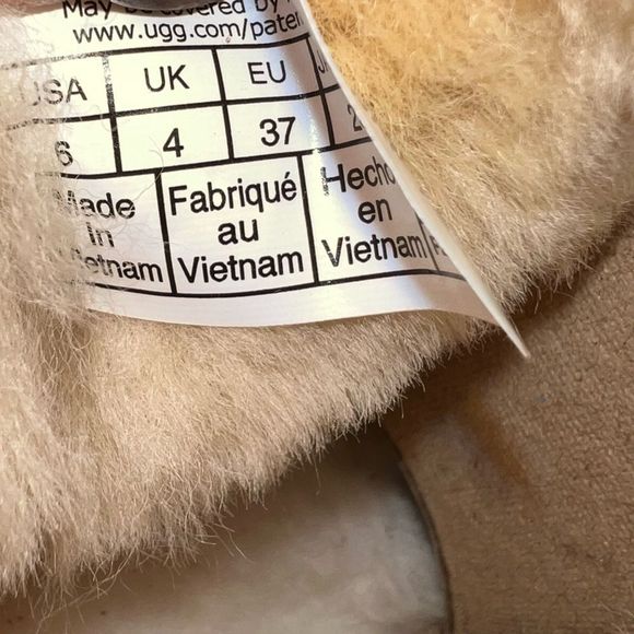 NWT UGG Classic Ultra Mini Chestnut Boots Women's Size 6 - Picture 16 of 16